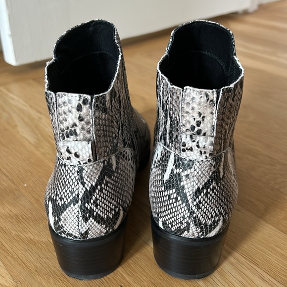 Halogen Python printed leather boot - Picture 3 of 5